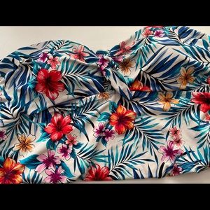 Bathing suit never worn